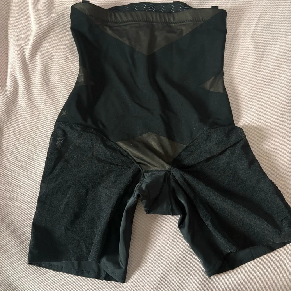 HONEYLOVE  Super Power Shorts Size Large Color Vamp - Picture 3 of 5